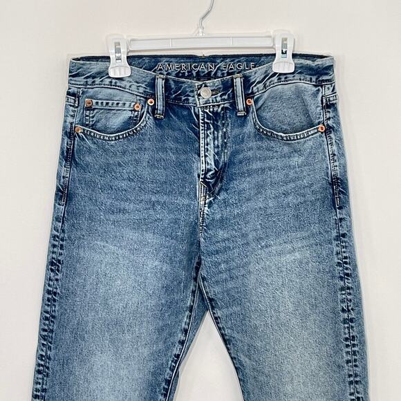 American Eagle Jeans Mens 32x30 Light Blue Wash Bootcut Stretch Baggy Y2K - Picture 4 of 9